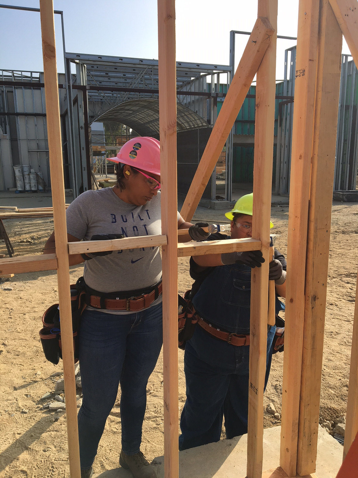 B O O T S Bridging Outstanding Opportunities With Tradeswomen Skills